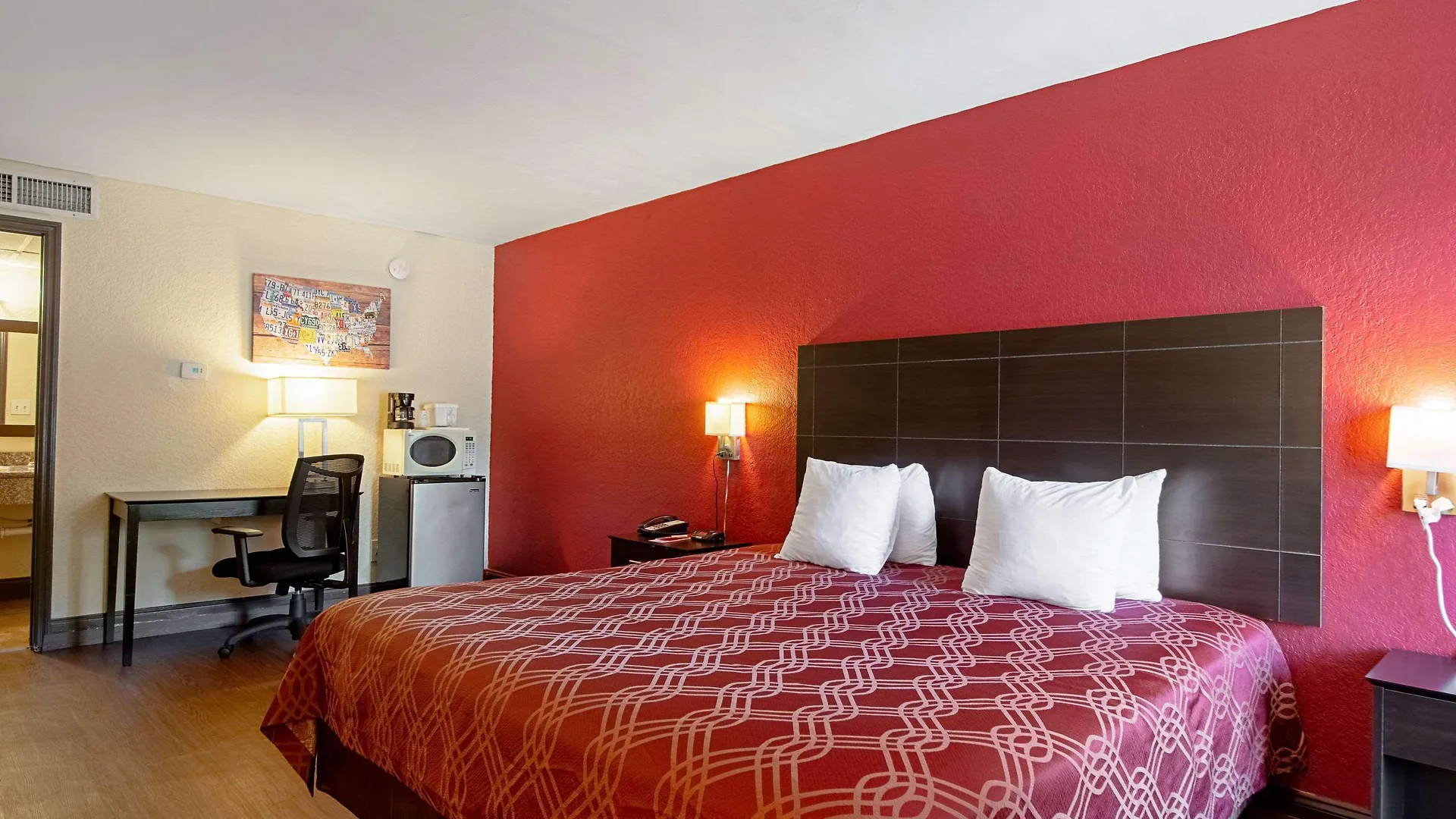 Ramada Limited Clearwater Hotel And Suites