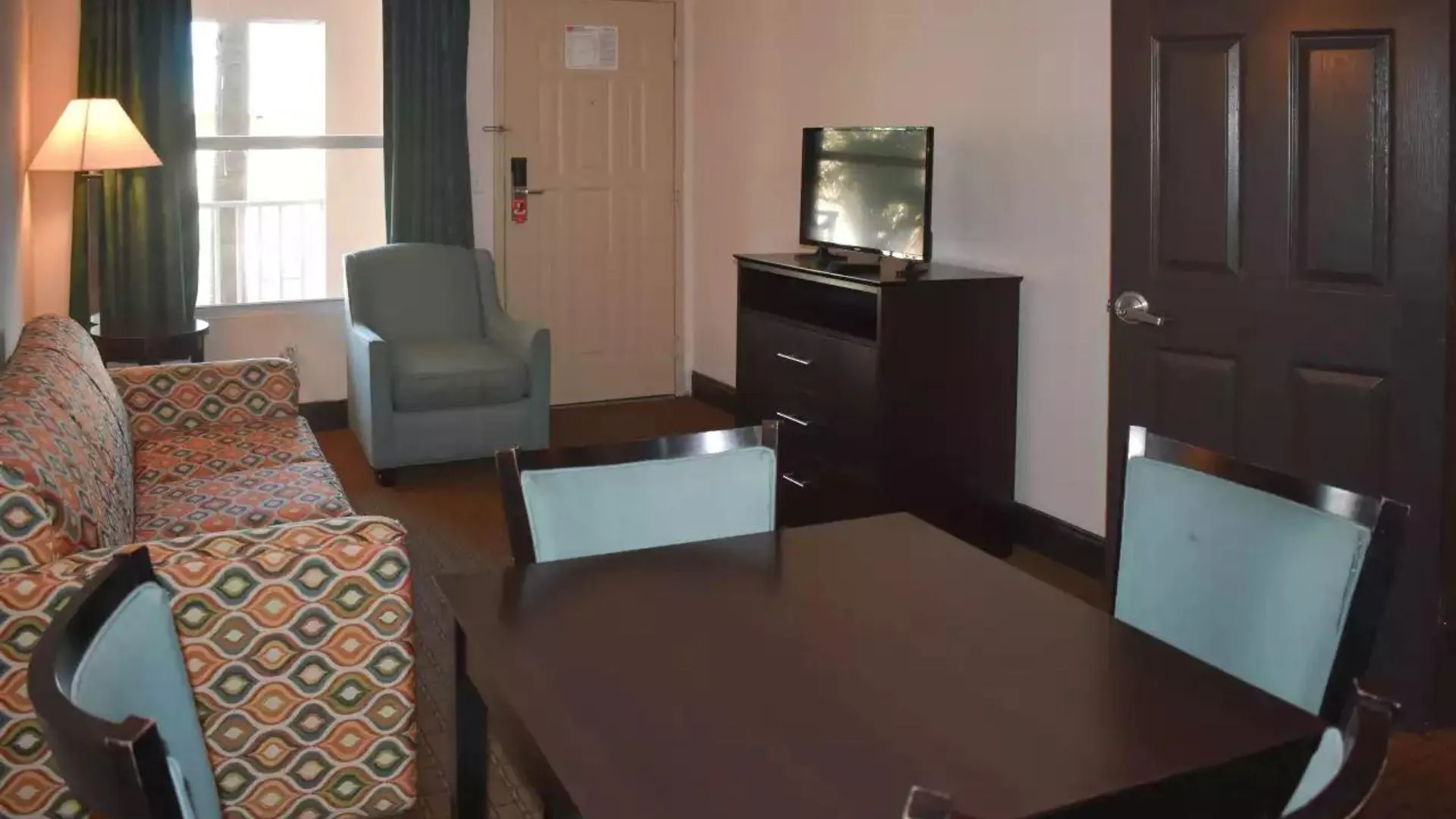 Ramada Limited Clearwater Hotel And Suites