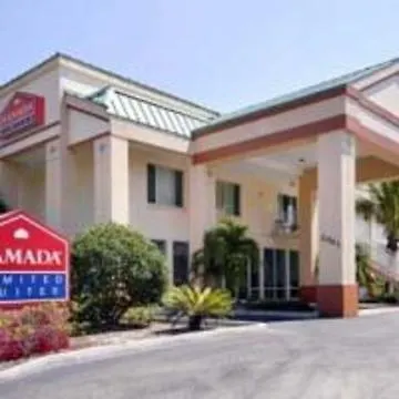 Ramada Limited Clearwater Hotel And Suites