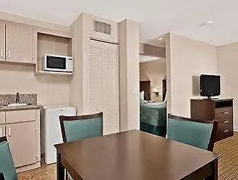 Ramada Limited Clearwater Hotel And Suites